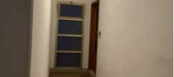 3 rooms Apartment in Capraia e Limite, Italy No. 40029 4