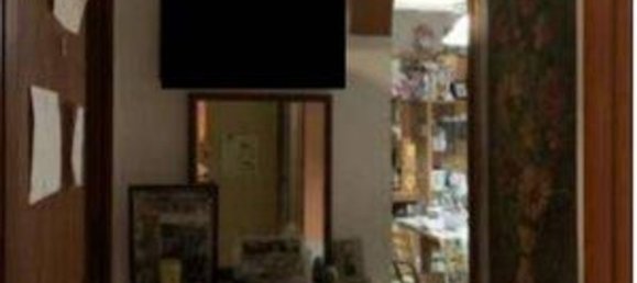 3 rooms Apartment in Capraia e Limite, Italy No. 40029 15