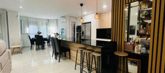 Apartamento de 3 dormitorios en Badalona, Spain No. 136357 7