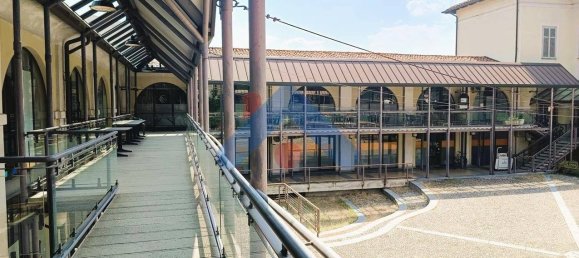 1 room Commercial property in Chieri, Italy No. 84924 4