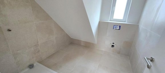 Moradia em banda de 5 divisões em Hausleiten, Austria N.º 235184 24