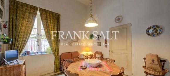 4 غرف نوم فندق في Tarxien, Malta رقم 2711 11