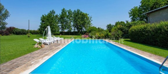 3 bedrooms Villa in Castel Maggiore, Italy No. 132206 8