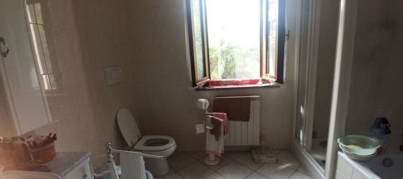 5 rooms Villa in Castiglione del Lago, Italy No. 103509 7