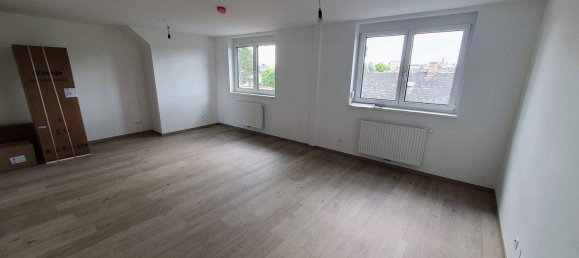 Квартира с 4 комнатами в Винер Нойштадт, Австрия № 177166 5