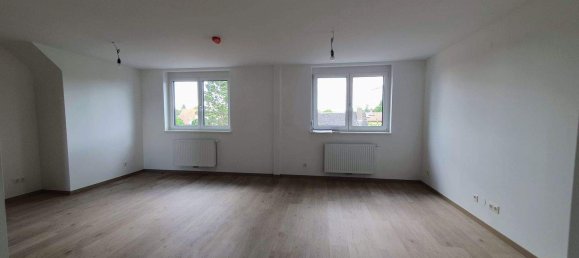 Квартира с 4 комнатами в Винер Нойштадт, Австрия № 177166 4