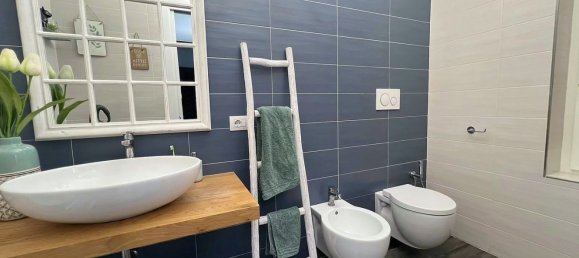 4 bedrooms Villa in Volla, Italy No. 326315 4