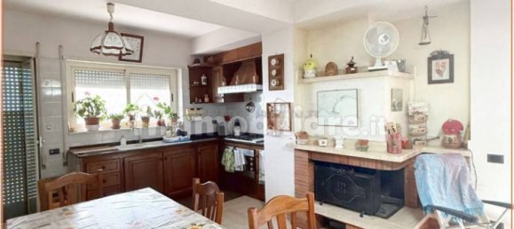 4 Schlafzimmer Villa in Formia, Italy, Nr. 258530 9