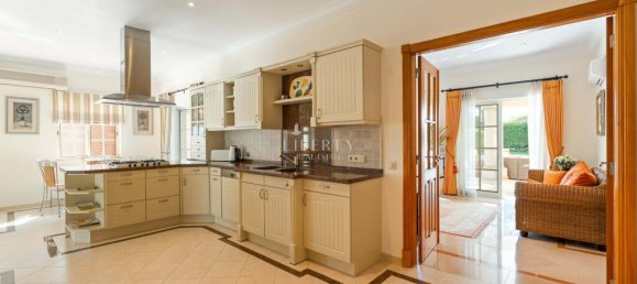4 bedrooms Villa in Almancil, Portugal No. 137790 9