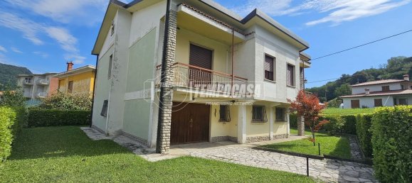 4-salle Villa à Calco, Italy No. 289962 23