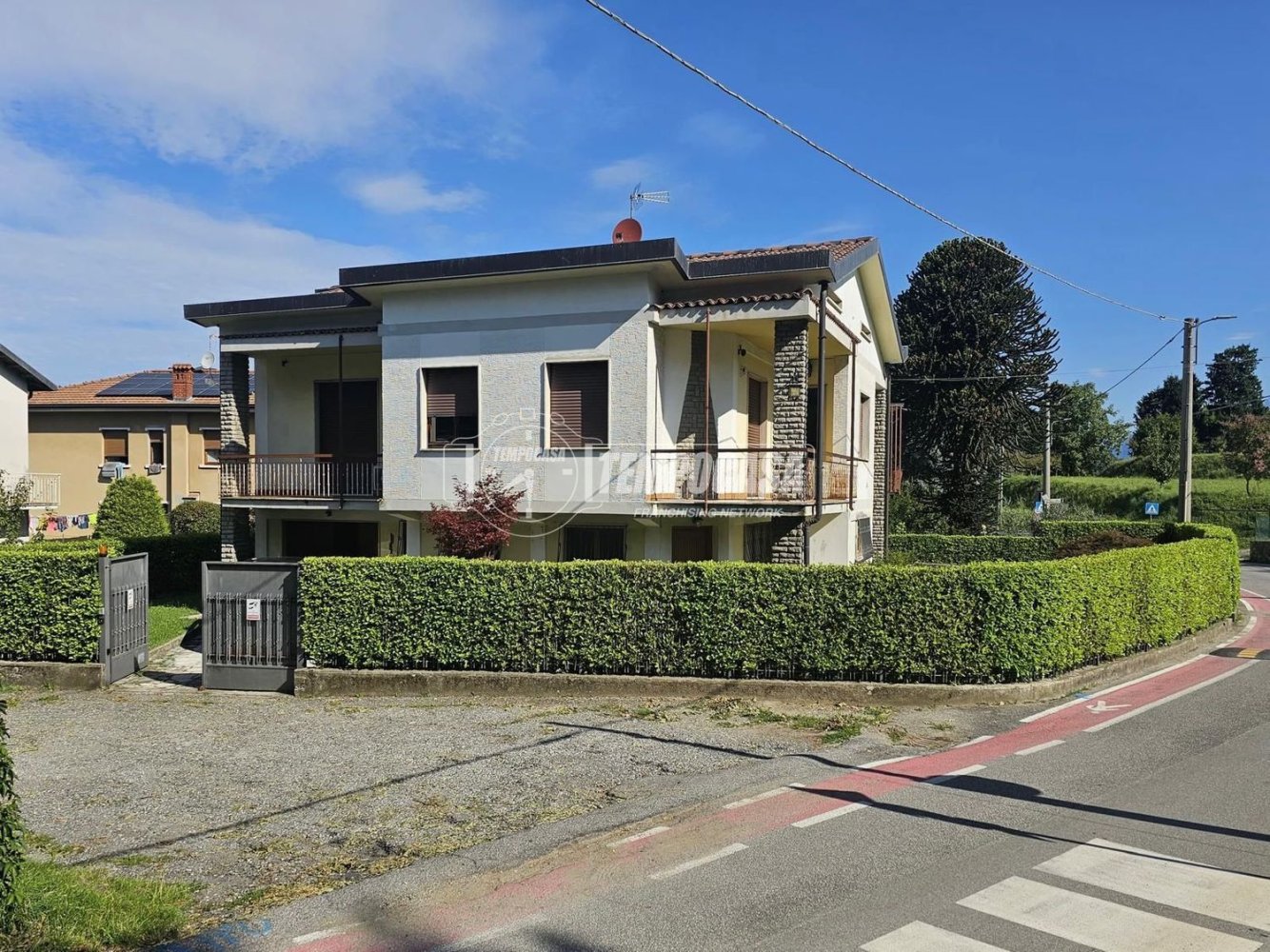 4-salle Villa à Calco, Italy No. 289962