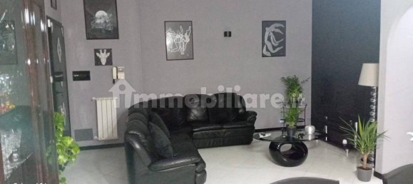 2 bedrooms Apartment in Rome, Italy No. 311439 3