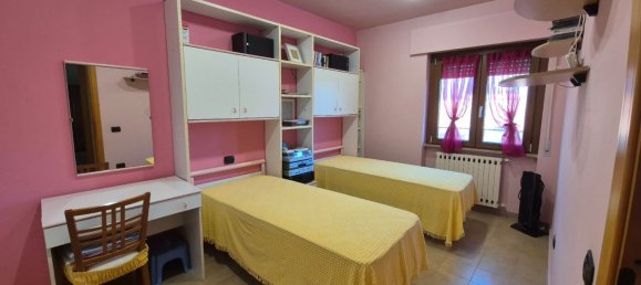 5 Schlafzimmer Wohnung in Avezzano, Italy, Nr. 345290 3
