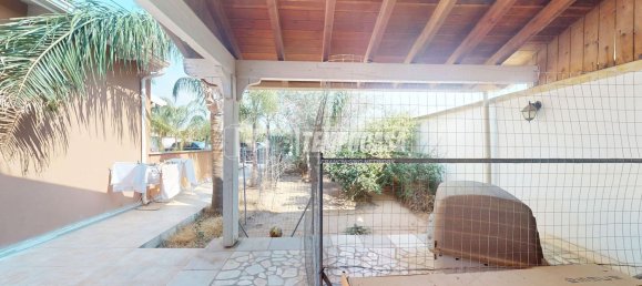 4 غرف نوم فيلا في Cavallino, Italy رقم 326050 26