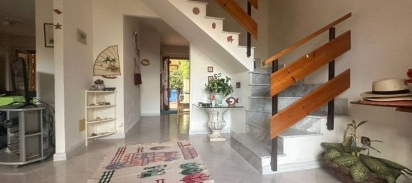 4-salle Appartement à Sant'Alessio Siculo, Italy No. 284352 3