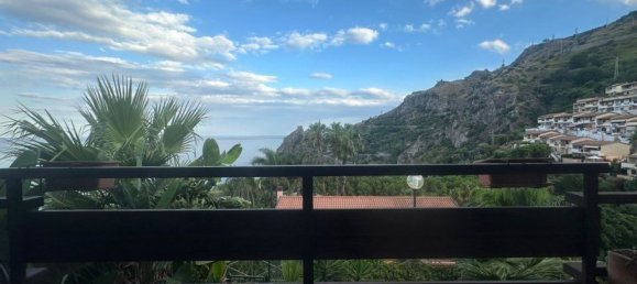 4-salle Appartement à Sant'Alessio Siculo, Italy No. 284352 11