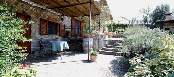 11-Zimmer Haus in Passignano sul Trasimeno, Italy, Nr. 53689 14