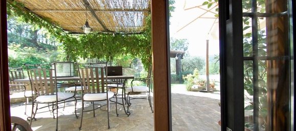 11-Zimmer Haus in Passignano sul Trasimeno, Italy, Nr. 53689 31