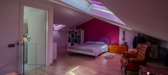 6 Schlafzimmer Gewerbliche Immobilie in Castel Goffredo, Italy, Nr. 300292 18