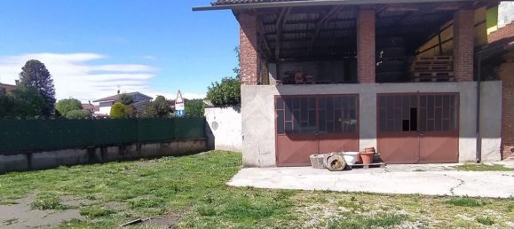 Studio in Virle Piemonte, Italy No. 104638 10