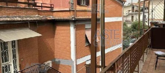 5-salle Appartement à Rome, Italy No. 292308 4