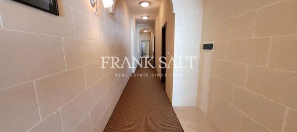 Apartamento de 2 dormitorios en Nadur, Malta No. 6183 11