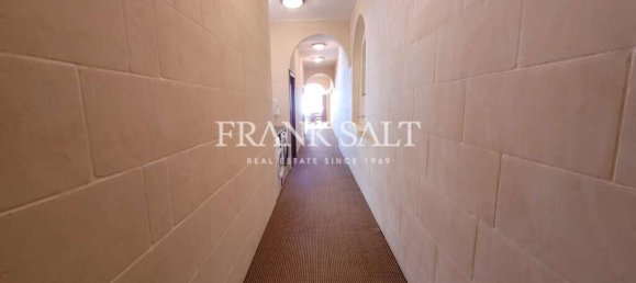 Apartamento de 2 dormitorios en Nadur, Malta No. 6183 10