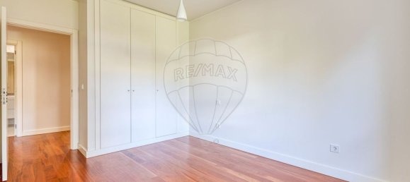 4 Schlafzimmer Wohnung in Porto, Portugal, Nr. 111901 25