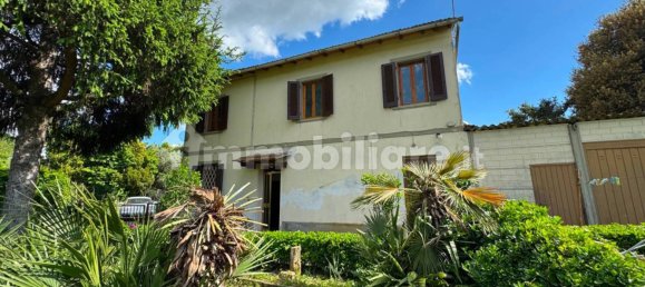 2 bedrooms House in San Miniato, Italy No. 261760 7