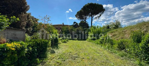 2 bedrooms House in San Miniato, Italy No. 261760 14