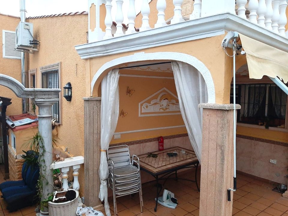 5 bedrooms Townhouse in La Nucia, Spain No. 185762