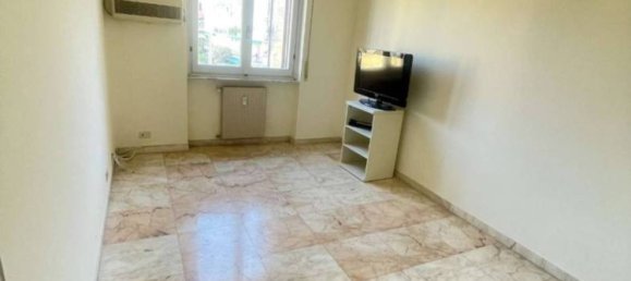 1 bedroom Apartment in Genoa, Italy No. 295354 7
