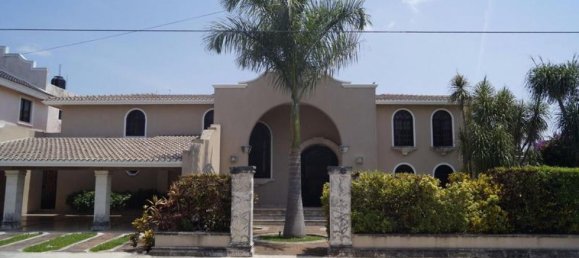 3 bedrooms House in Yucatan, Mexico No. 172776 2