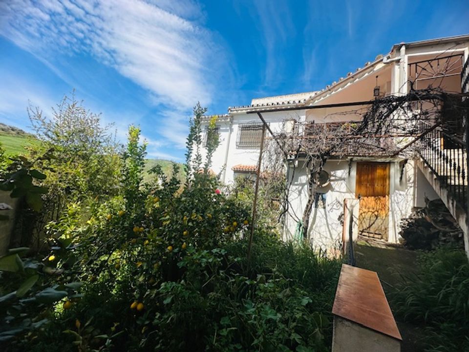 Adosado de 2 dormitorios en Riogordo, Spain No. 183892