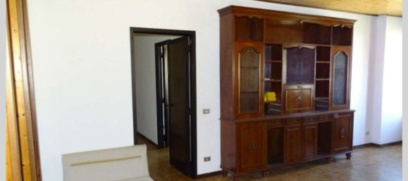 3 Schlafzimmer Wohnung in Maleo, Italy, Nr. 373829 35