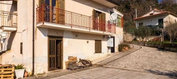 6 Schlafzimmer Villa in Prata Sannita, Italy, Nr. 325681 5