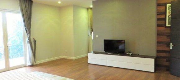 3 bedrooms Villa in Long Bien, Vietnam No. 3656 15