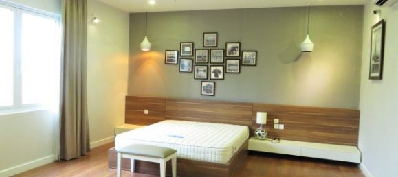 3 bedrooms Villa in Long Bien, Vietnam No. 3656 9