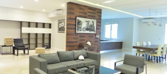 3 bedrooms Villa in Long Bien, Vietnam No. 3656 3