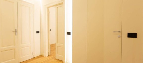2 Schlafzimmer Wohnung in Milan, Italy, Nr. 296858 61