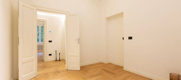 2 Schlafzimmer Wohnung in Milan, Italy, Nr. 296858 58
