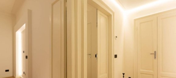 2 Schlafzimmer Wohnung in Milan, Italy, Nr. 296858 86