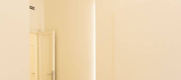 2 Schlafzimmer Wohnung in Milan, Italy, Nr. 296858 4