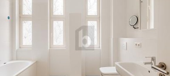 Квартира с 3 комнатами в Нойкёльн, Германия № 233530 4