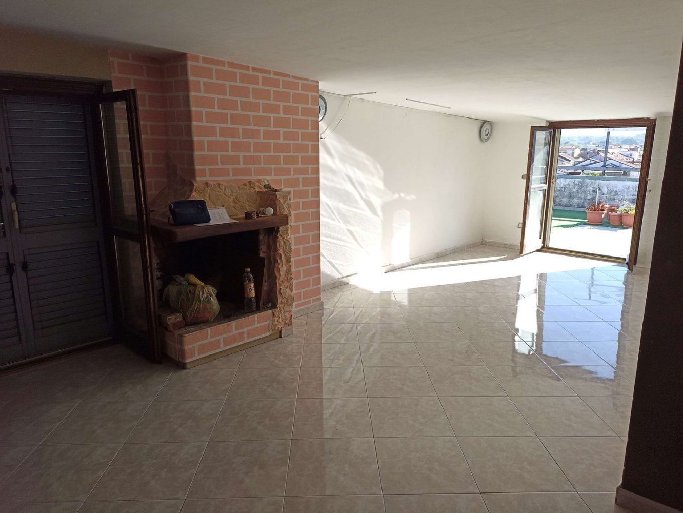 3-Zimmer Penthouse in Mercato San Severino, Italy, Nr. 75102