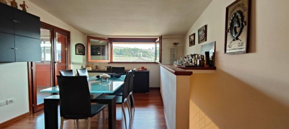 5 bedrooms Apartment in Pesaro, Italy No. 329956 9