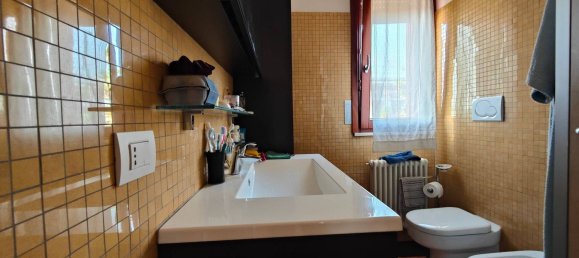5 bedrooms Apartment in Pesaro, Italy No. 329956 6