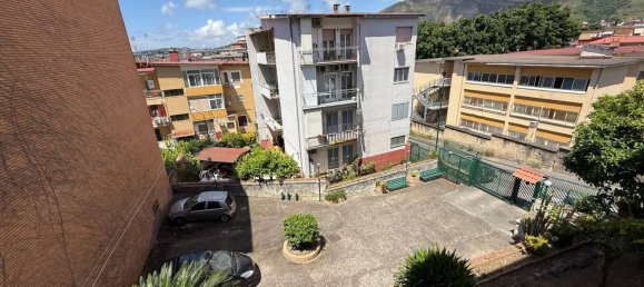 3 bedrooms Apartment in Naples, Italy No. 313999 13