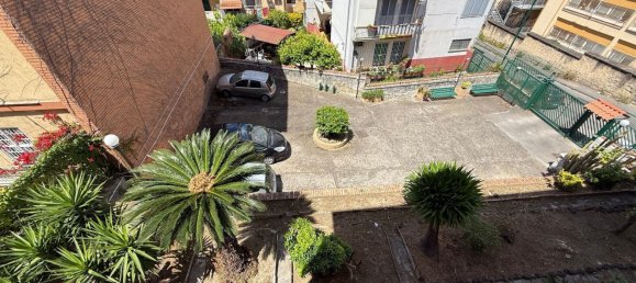 3 bedrooms Apartment in Naples, Italy No. 313999 14