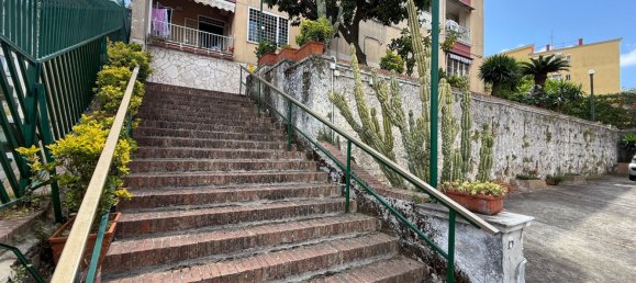 3 bedrooms Apartment in Naples, Italy No. 313999 27